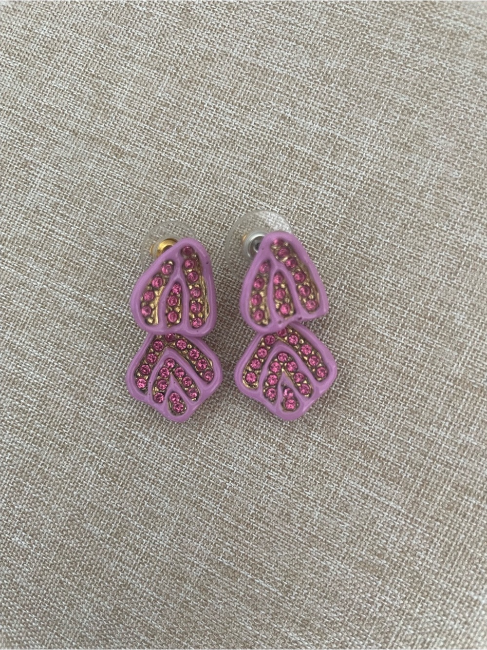 • Oscar de la Renta Lilac and Gold Leaf Drop Earrings